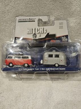 GREENLIGHT HITCH & TOW DIE CAST